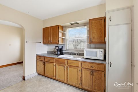 Tiny photo for 905 N Everett Street, Streator, IL 61364 (MLS # 12590823)