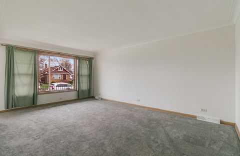 Tiny photo for 9534 S Sacramento Avenue, Evergreen Park, IL 60805 (MLS # 12611946)