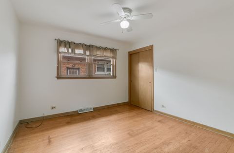 Tiny photo for 9534 S Sacramento Avenue, Evergreen Park, IL 60805 (MLS # 12611946)