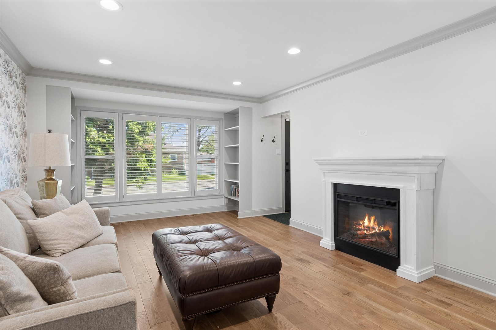 7504 W Jonquil Terrace