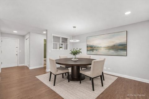 Tiny photo for 500 Chase Drive #12, Clarendon Hills, IL 60514 (MLS # 12540834)