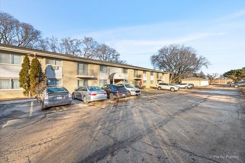 Tiny photo for 500 Chase Drive #12, Clarendon Hills, IL 60514 (MLS # 12540834)