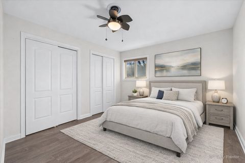 Tiny photo for 500 Chase Drive #12, Clarendon Hills, IL 60514 (MLS # 12540834)