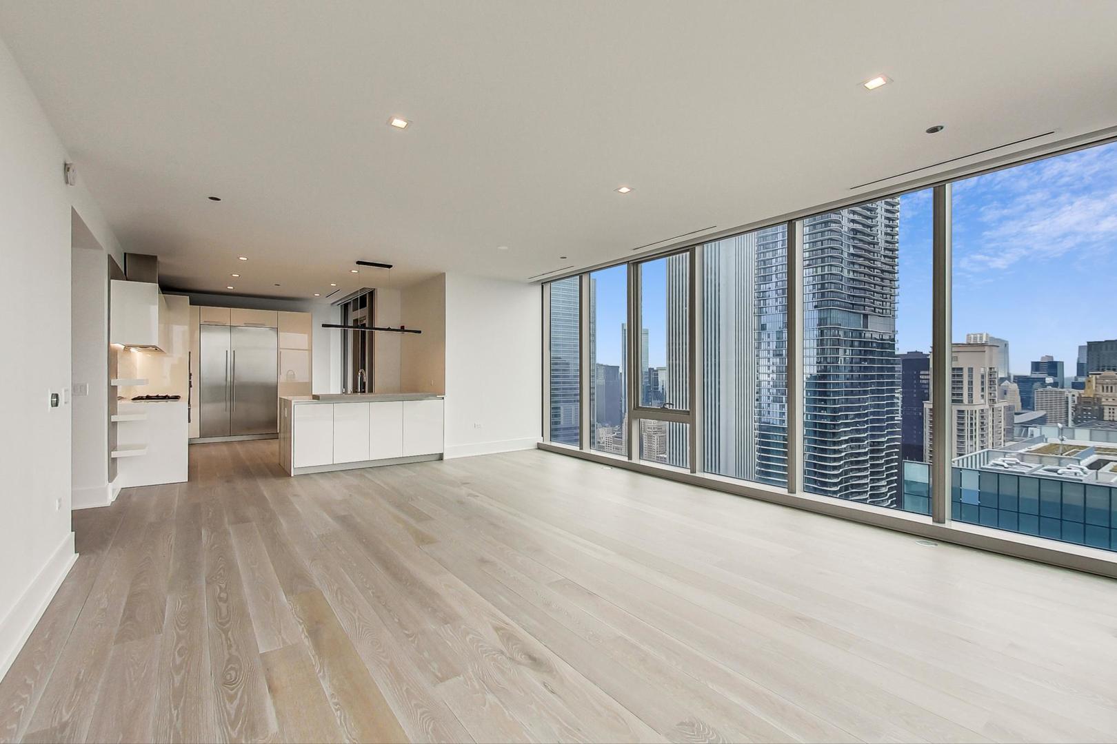 363 E Wacker Drive 4202
