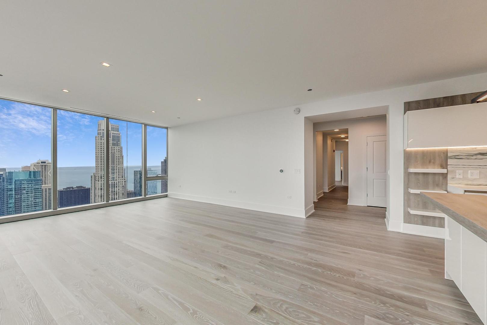 363 E Wacker Drive 4202