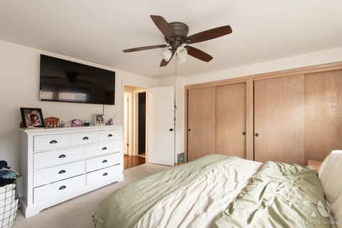 Tiny photo for 10715 S Lawndale Avenue, Chicago, IL 60655 (MLS # 12638267)