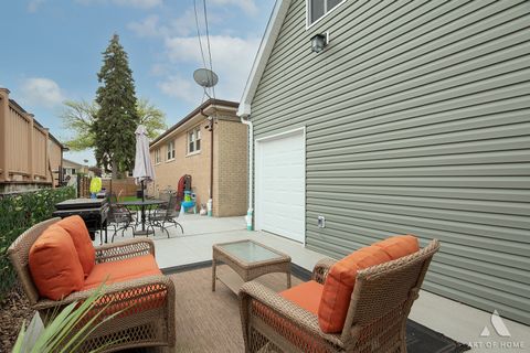 Tiny photo for 10715 S Lawndale Avenue, Chicago, IL 60655 (MLS # 12638267)