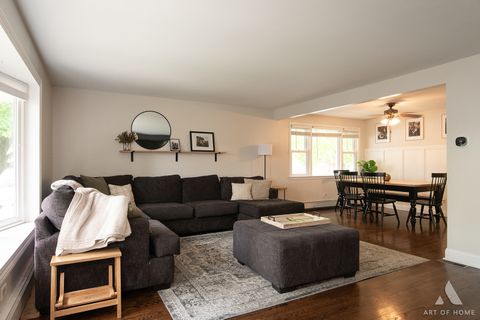 Tiny photo for 10715 S Lawndale Avenue, Chicago, IL 60655 (MLS # 12638267)