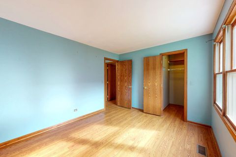 Tiny photo for 262 Allegro Lane #25-7, Carol Stream, IL 60188 (MLS # 12505902)