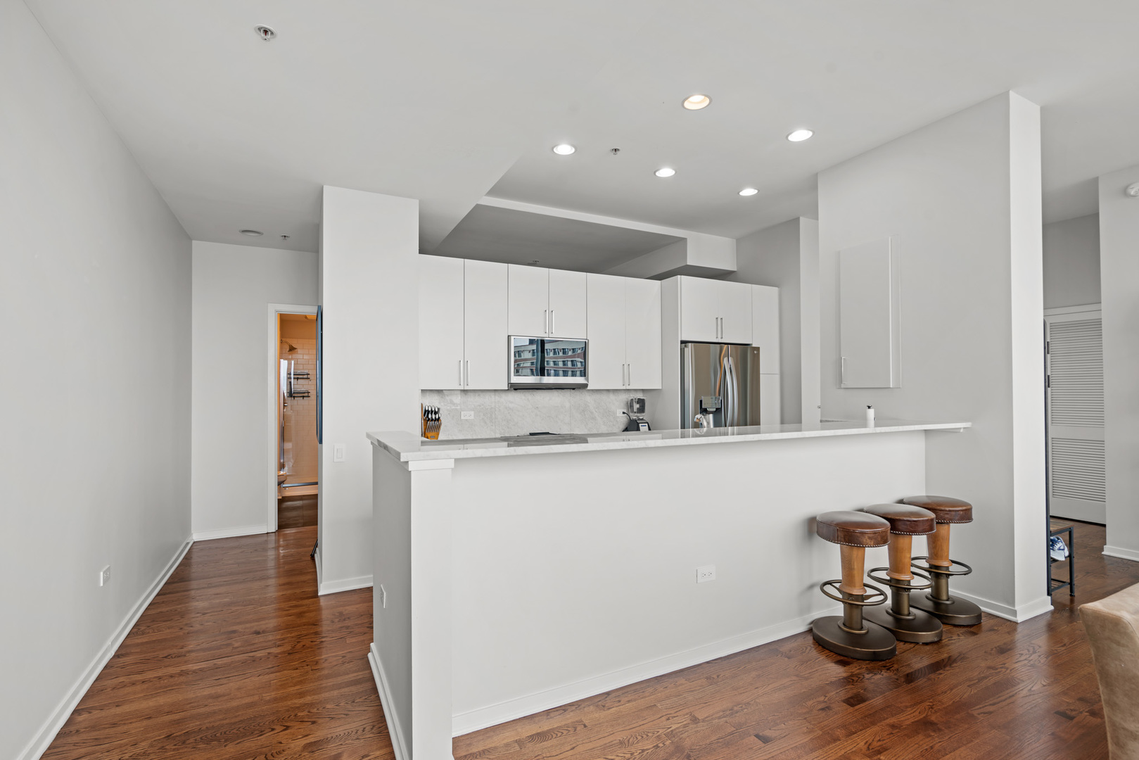 500 W Superior Street 602