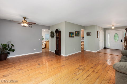 Tiny photo for 743 Franklin Street, Westmont, IL 60559 (MLS # 12738970)