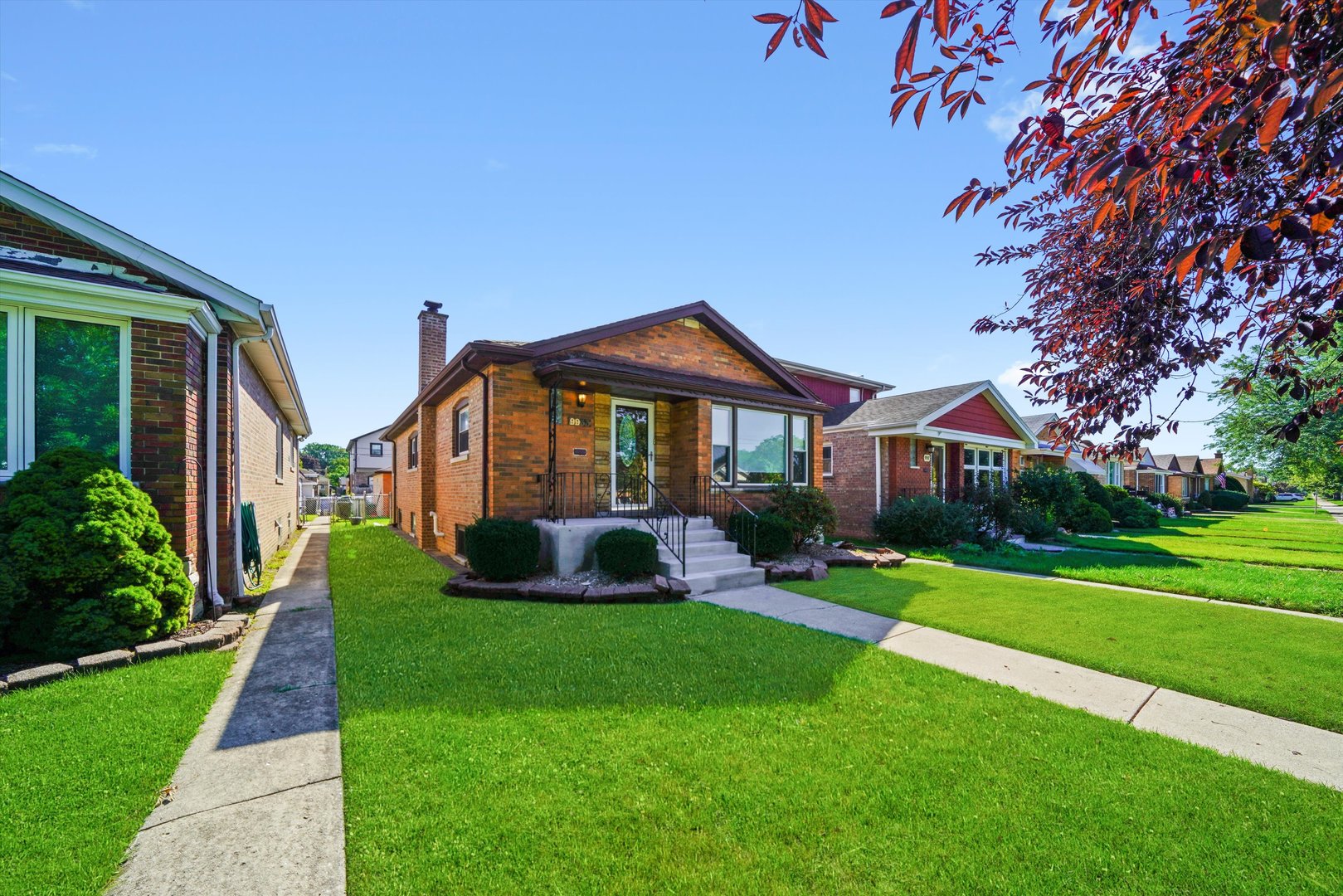 9933 S Fairfield Avenue