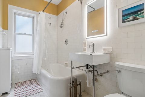 Tiny photo for 435 W ALDINE Avenue #17, Chicago, IL 60657 (MLS # 12558603)