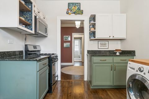 Tiny photo for 435 W ALDINE Avenue #17, Chicago, IL 60657 (MLS # 12558603)