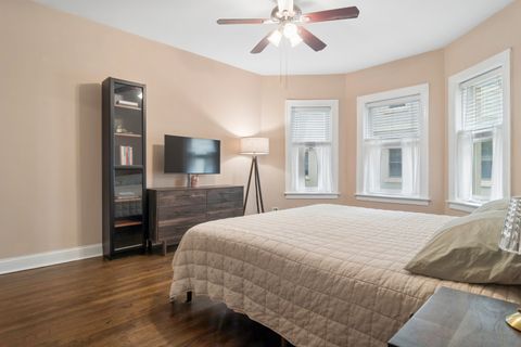 Tiny photo for 435 W ALDINE Avenue #17, Chicago, IL 60657 (MLS # 12558603)