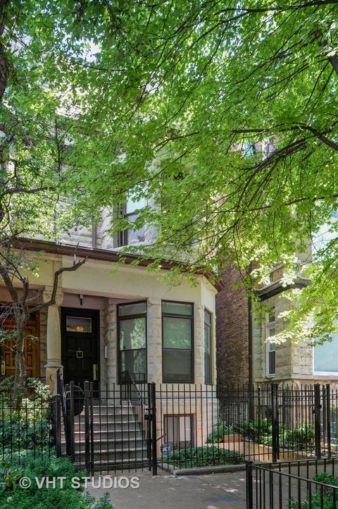 1439 N Dearborn Street 2 Chicago IL 60610
