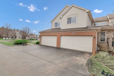 Photo of 3355 Blue Ridge Drive, Carpentersville, IL 60110 (MLS # 12601656)