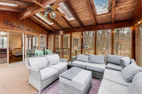 Tiny photo for 14660 SILVER LAKE Drive, Orland Park, IL 60462 (MLS # 12550175)