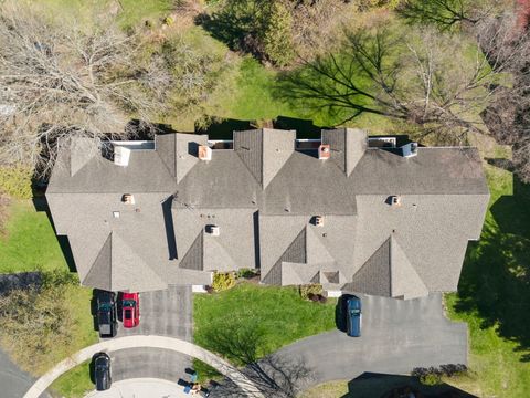 Tiny photo for 884 QUIN Court #201, Naperville, IL 60563 (MLS # 12611453)