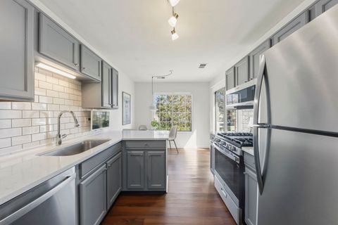 Tiny photo for 884 QUIN Court #201, Naperville, IL 60563 (MLS # 12611453)