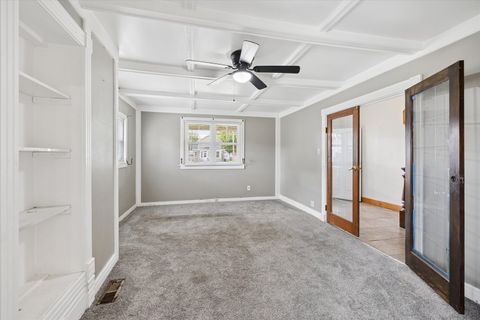 Tiny photo for 526 4th Avenue S, Clinton, IA 52732 (MLS # 12693318)