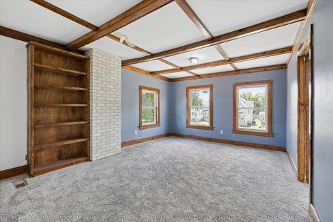Tiny photo for 526 4th Avenue S, Clinton, IA 52732 (MLS # 12693318)