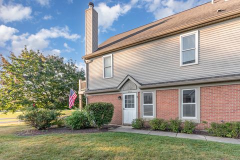 Tiny photo for 263 Doral Court #1, Elk Grove Village, IL 60007 (MLS # 12486692)