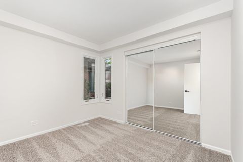 Tiny photo for 263 Doral Court #1, Elk Grove Village, IL 60007 (MLS # 12486692)