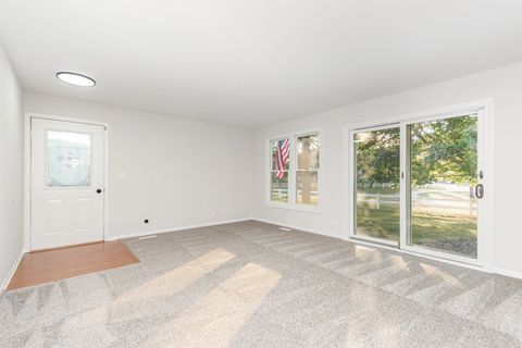 Tiny photo for 263 Doral Court #1, Elk Grove Village, IL 60007 (MLS # 12486692)