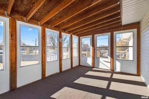 Tiny photo for 304 4TH Avenue, Colona, IL 61241 (MLS # QC4269537)