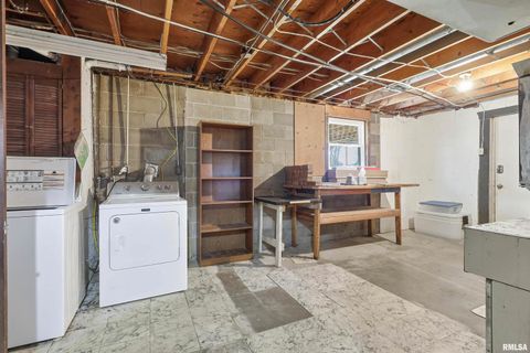 Tiny photo for 304 4TH Avenue, Colona, IL 61241 (MLS # QC4269537)