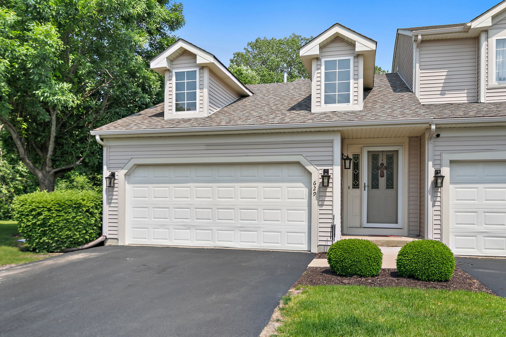 629 Kenwood Court