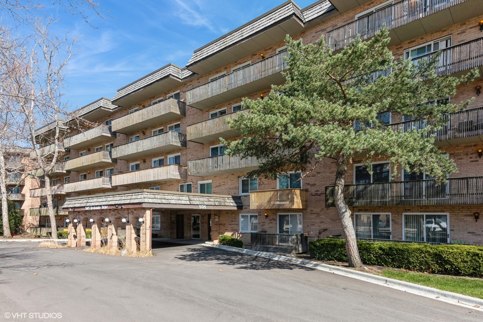 505 Redondo Drive 311