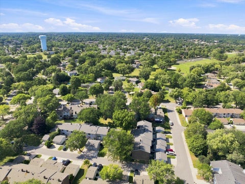 Tiny photo for 228 Willow Lane, Bloomingdale, IL 60108 (MLS # 12748626)