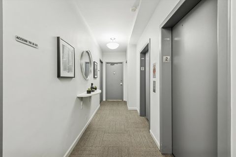 Tiny photo for 3180 N Lake Shore Drive #2H, Chicago, IL 60657 (MLS # 12615314)