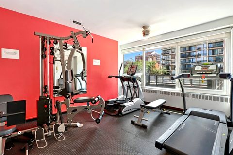 Tiny photo for 3180 N Lake Shore Drive #2H, Chicago, IL 60657 (MLS # 12615314)