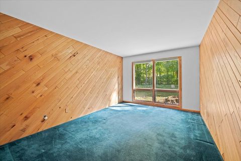 Tiny photo for 5N380 Ronsu Lane, St. Charles, IL 60175 (MLS # 12498221)