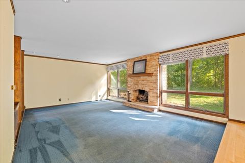 Tiny photo for 5N380 Ronsu Lane, St. Charles, IL 60175 (MLS # 12498221)