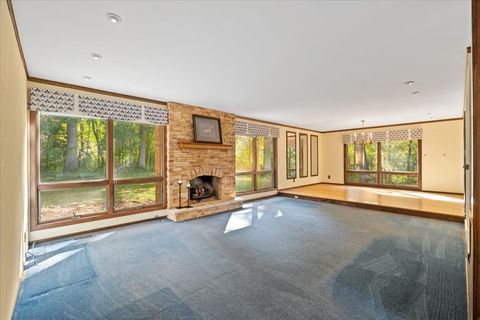 Tiny photo for 5N380 Ronsu Lane, St. Charles, IL 60175 (MLS # 12498221)