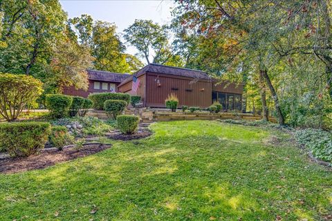 Tiny photo for 5N380 Ronsu Lane, St. Charles, IL 60175 (MLS # 12498221)
