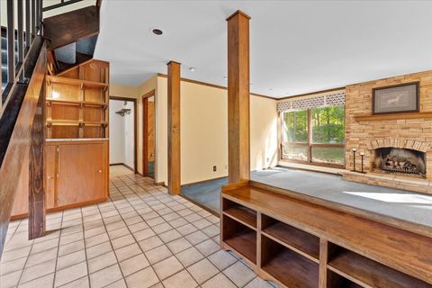 Tiny photo for 5N380 Ronsu Lane, St. Charles, IL 60175 (MLS # 12498221)