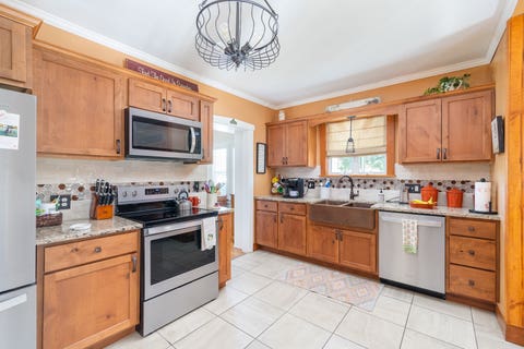 Tiny photo for 1327 5th Street, Peru, IL 61354 (MLS # 12648632)