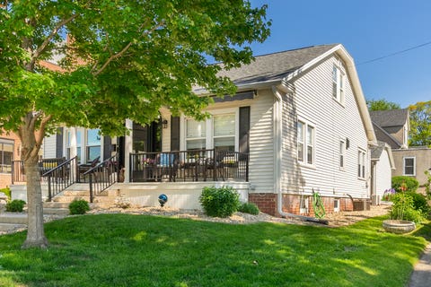 Tiny photo for 1327 5th Street, Peru, IL 61354 (MLS # 12648632)