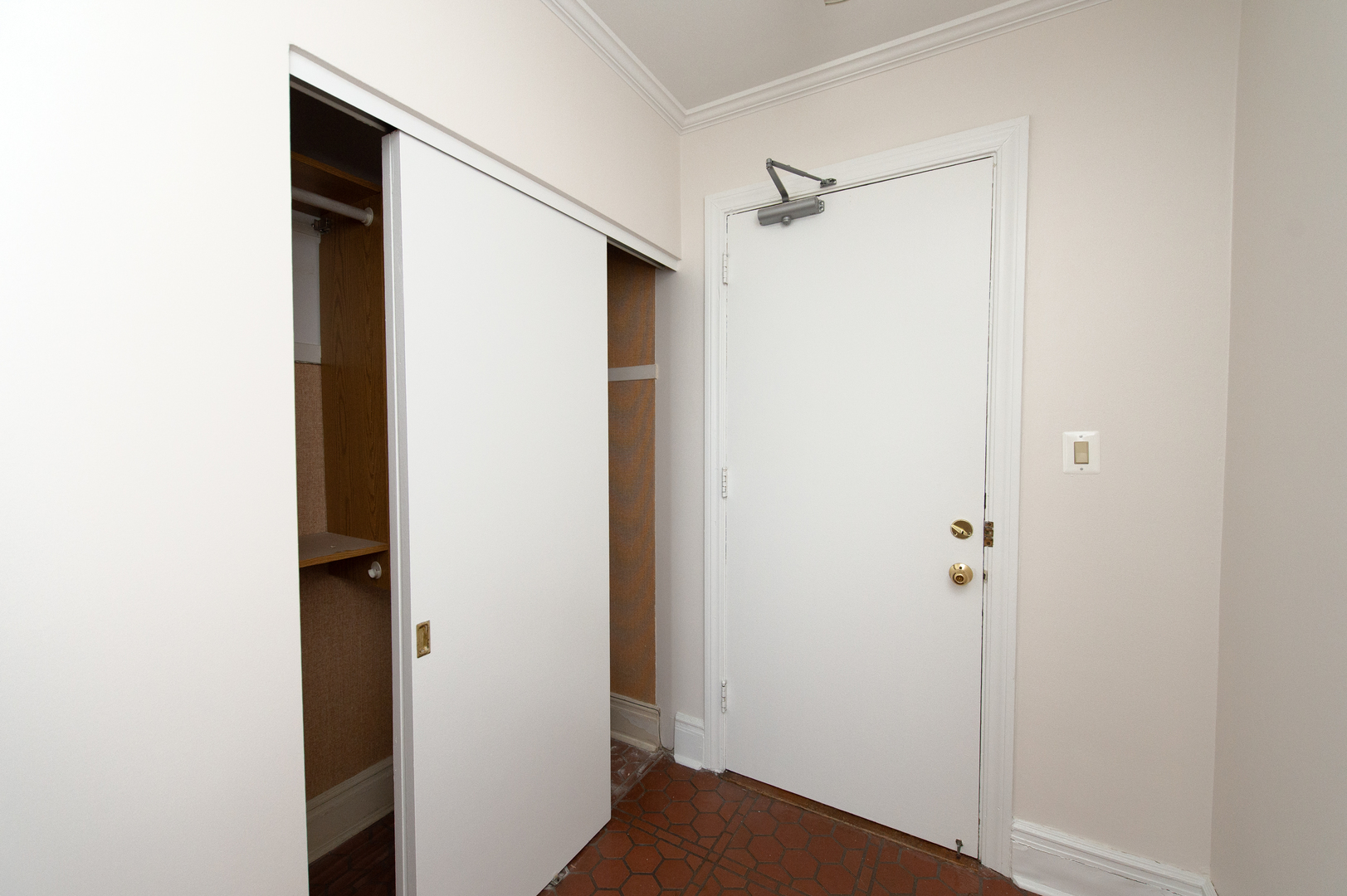 5300 S Shore Drive 111