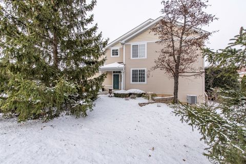 Tiny photo for 367 N Carlisle Court, Round Lake, IL 60073 (MLS # 12546305)