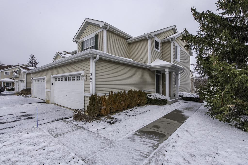 367 N Carlisle Court