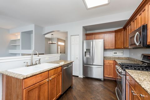 Tiny photo for 367 N Carlisle Court, Round Lake, IL 60073 (MLS # 12546305)