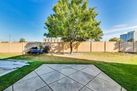 Tiny photo for 40 Arboretum Drive #256, Lombard, IL 60148 (MLS # 12479224)