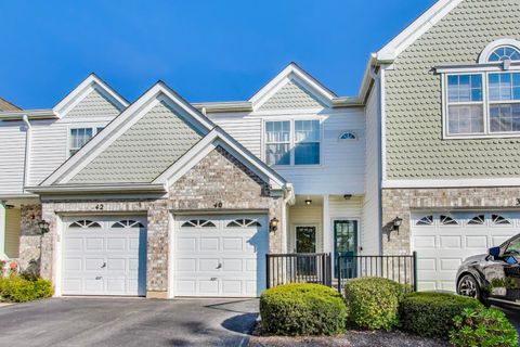 Photo of 40 Arboretum Drive #256, Lombard, IL 60148 (MLS # 12479224)
