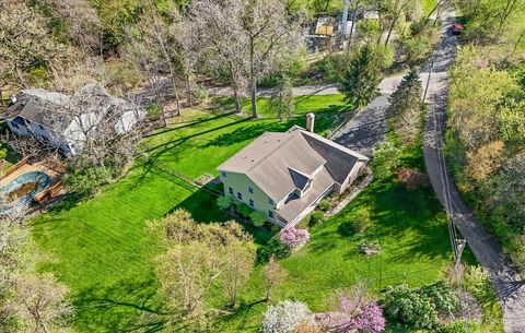 Tiny photo for 24634 N Beachway, Cary, IL 60013 (MLS # 12630227)